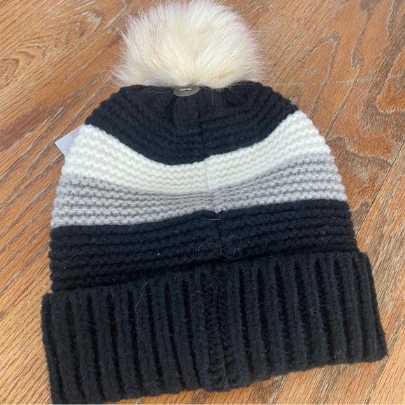 Jessica Simpson Women's Striped Faux Fur Pom Beanie Hat - Picture 8 of 9